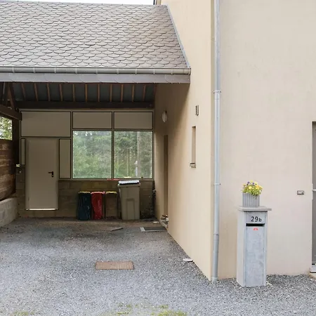 Sur Jardin Verdoyant アパート ベルトリ