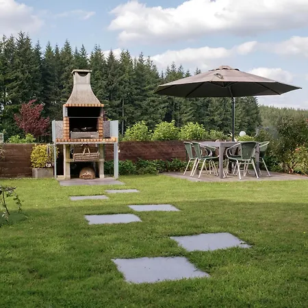 Apartment Sur Jardin Verdoyant Bertrix