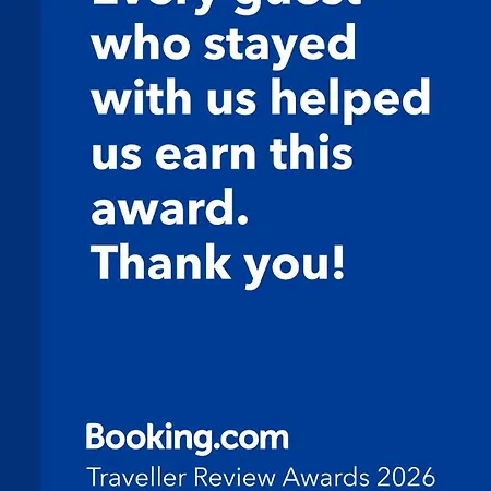 Appartement Sur Jardin Verdoyant *